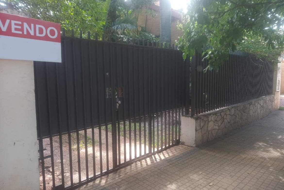Hermoso inmueble en el barrio Mariscal Estigarribia de Asunción