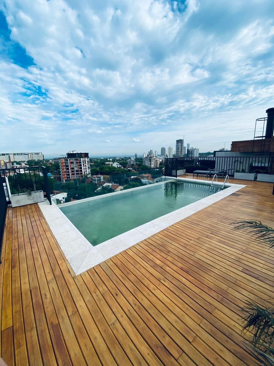 WhatsApp Image 2025-10-13 at 11.46.26 Alquilo departamento de 2 habitaciones – Zona Shopping del Sol