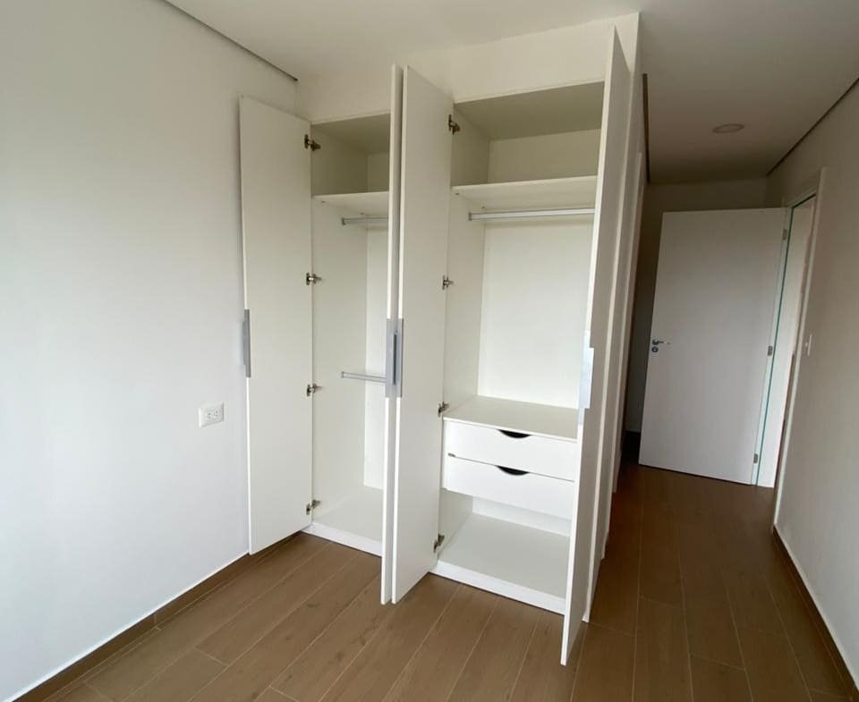 Alquilo departamento de 2 habitaciones – Zona Shopping del Sol