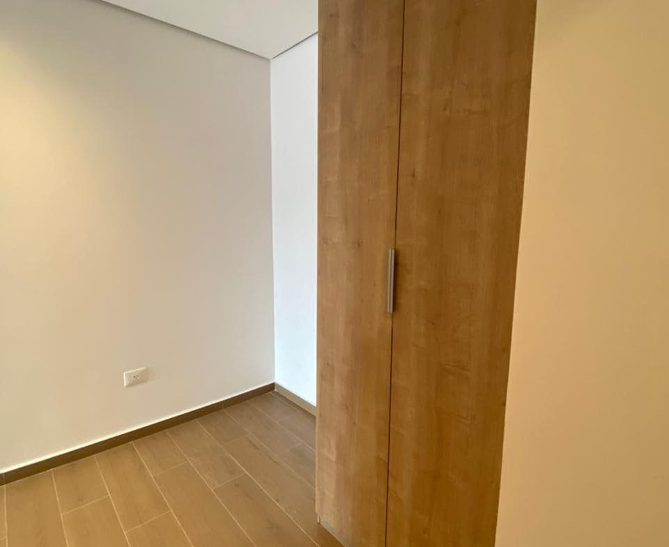 Alquilo departamento de 2 habitaciones – Zona Shopping del Sol