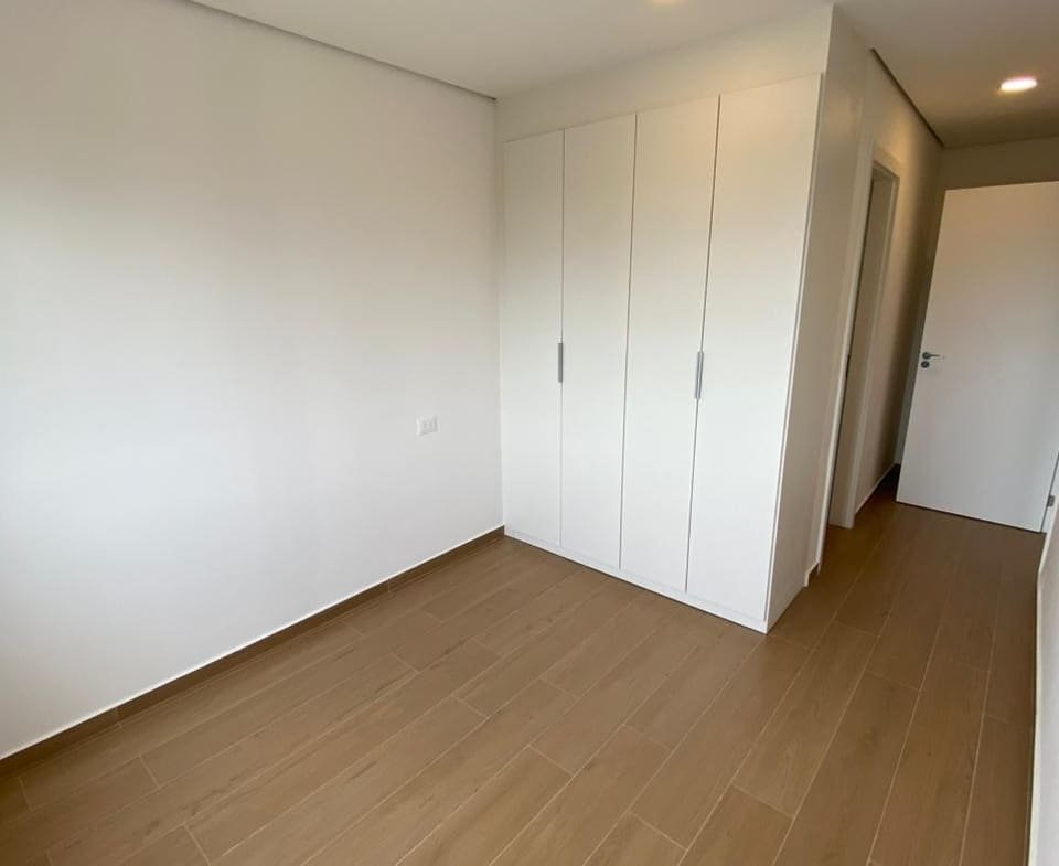 Alquilo departamento de 2 habitaciones – Zona Shopping del Sol
