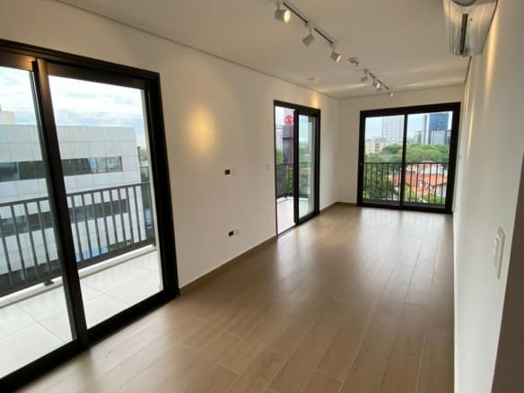Alquilo departamento de 2 habitaciones – Zona Shopping del Sol