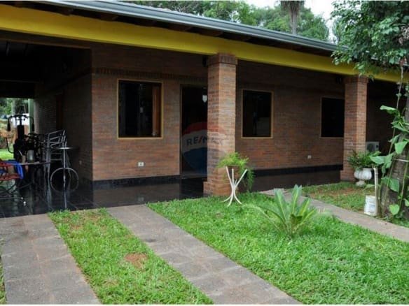 Casa – Venta – Ñemby, Paraguay