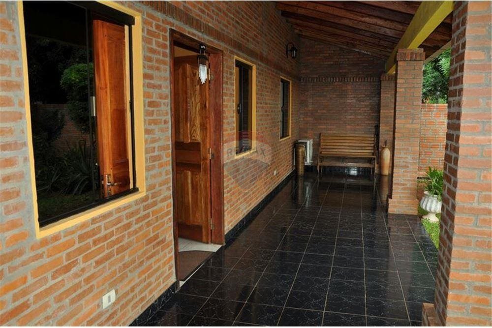 Casa – Venta – Ñemby, Paraguay