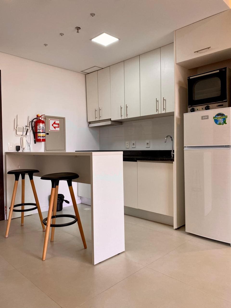 DEPARTAMENTO – 6 CUADRAS DEL SHOPPING DEL SOL