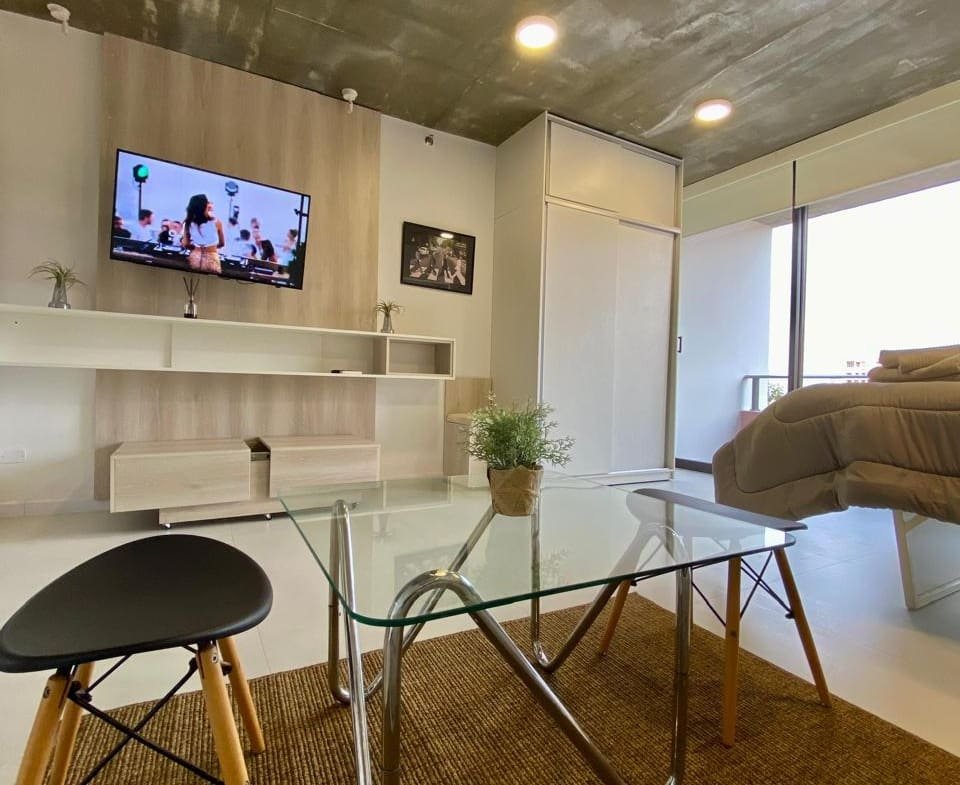 DEPARTAMENTO – 6 CUADRAS DEL SHOPPING DEL SOL