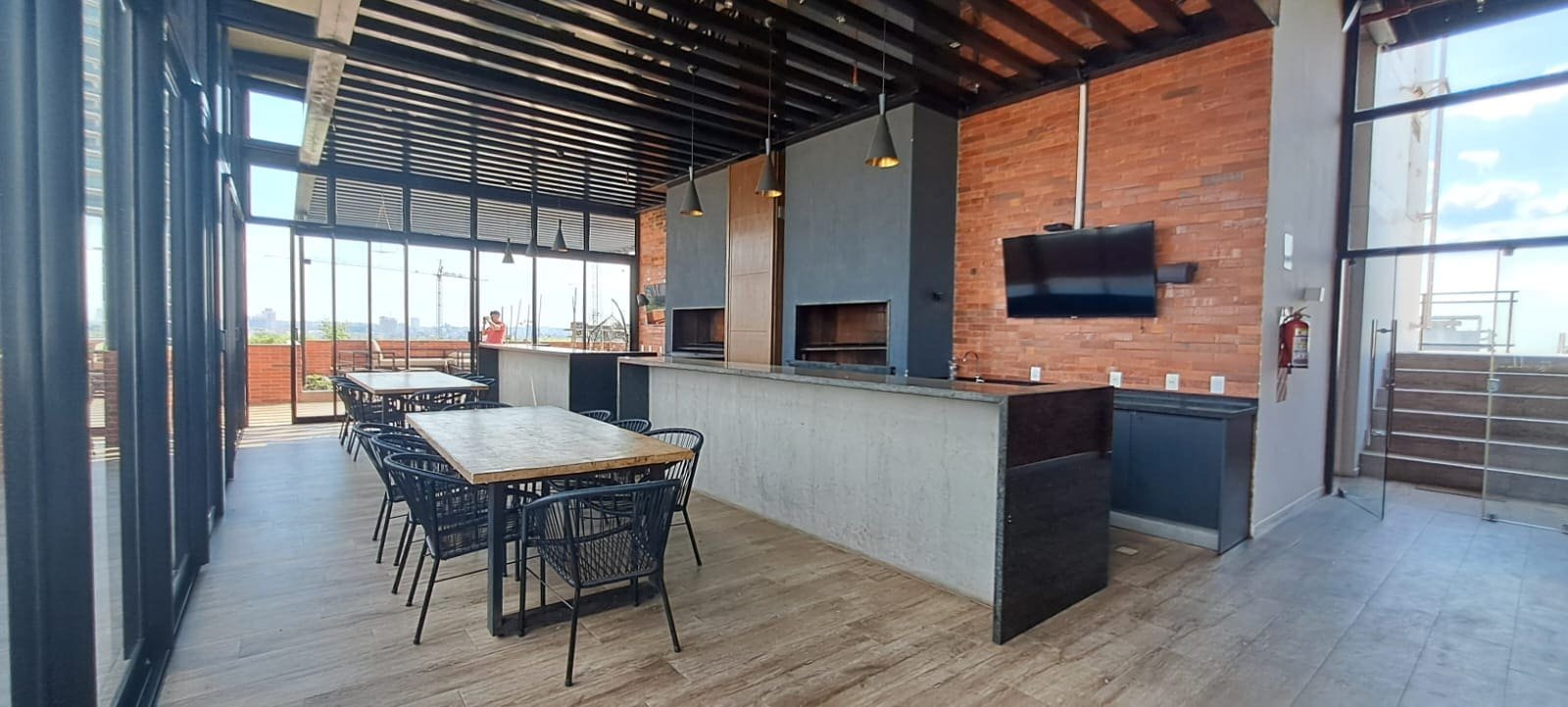 DEPARTAMENTO – 6 CUADRAS DEL SHOPPING DEL SOL