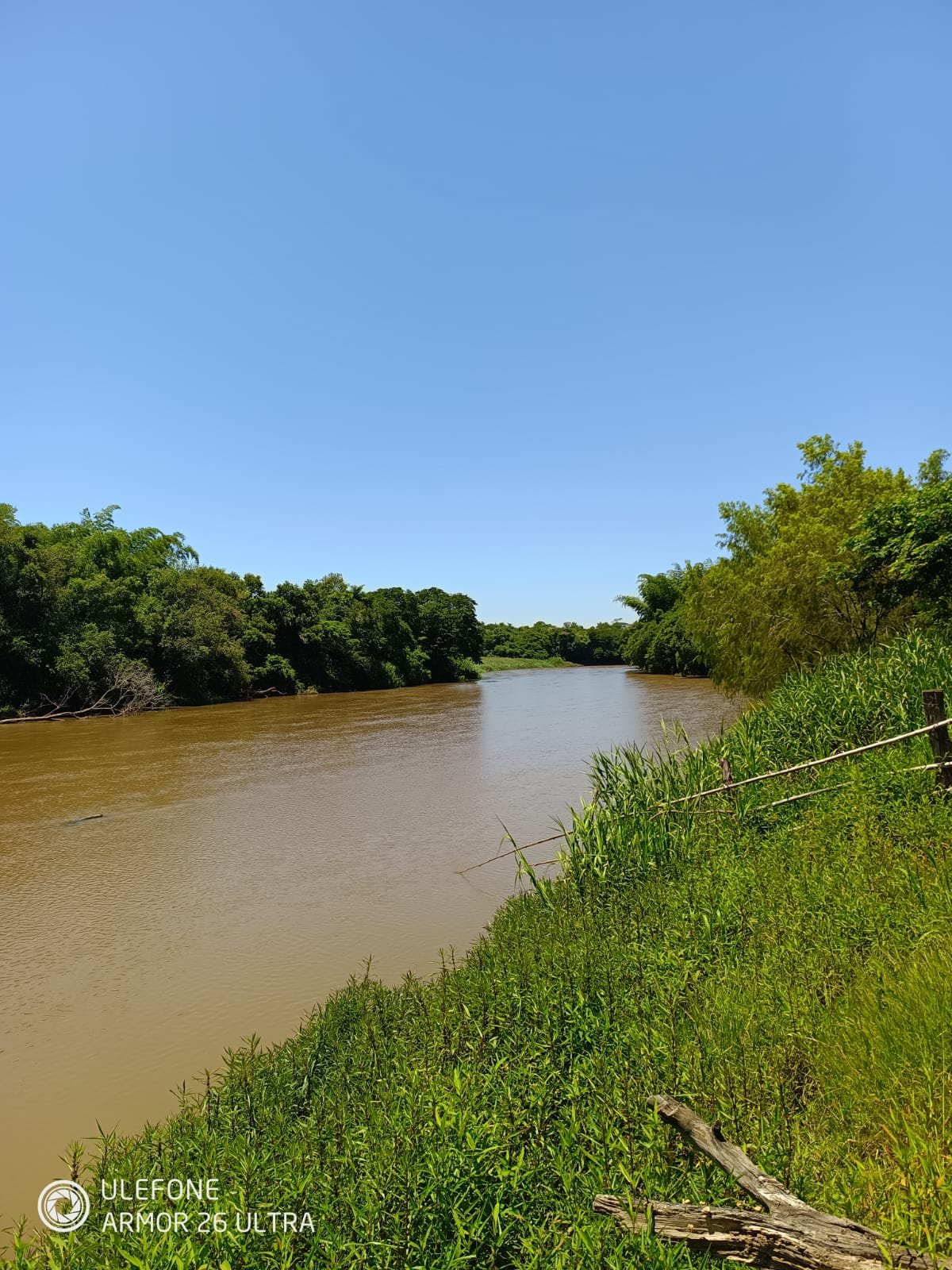 04 38 ha Con río, ideal ganadería, turismo o loteamiento – Tebicuarí