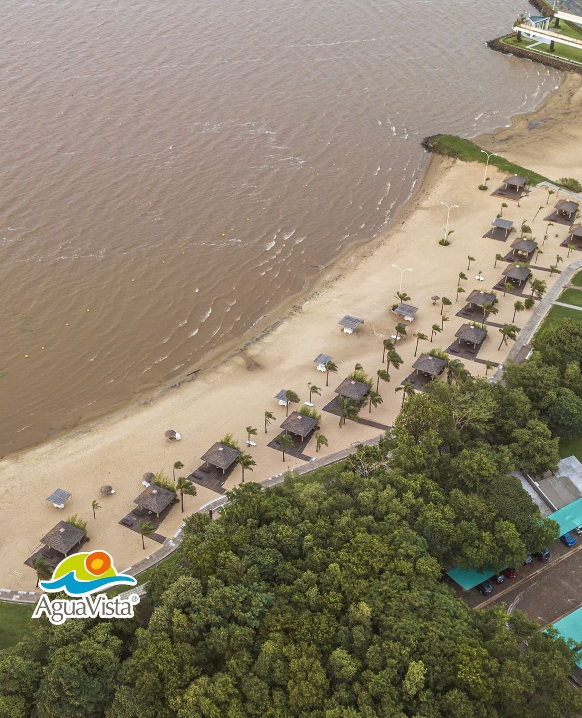 Terreno ubicado en el exclusivo Club de Campo Residencial Agua Vista