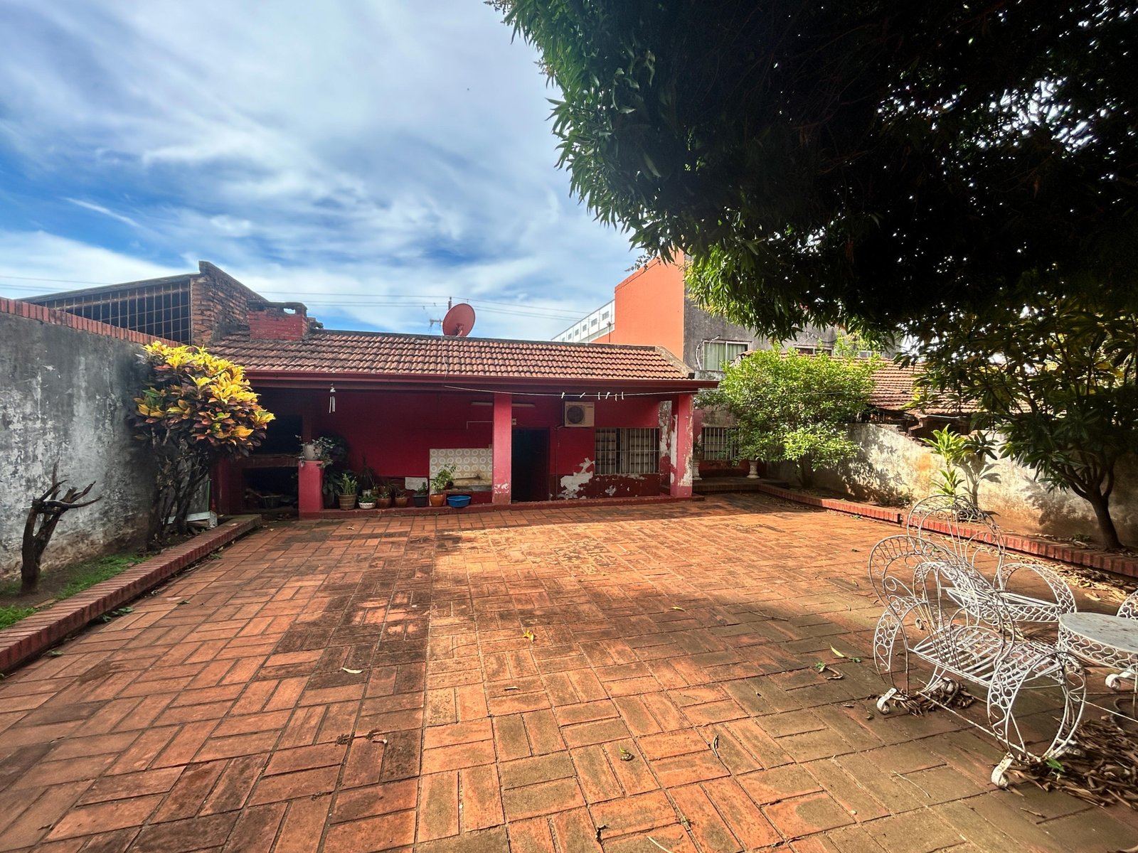 Casa en VENTA ubicada en el Barrio San Roque.