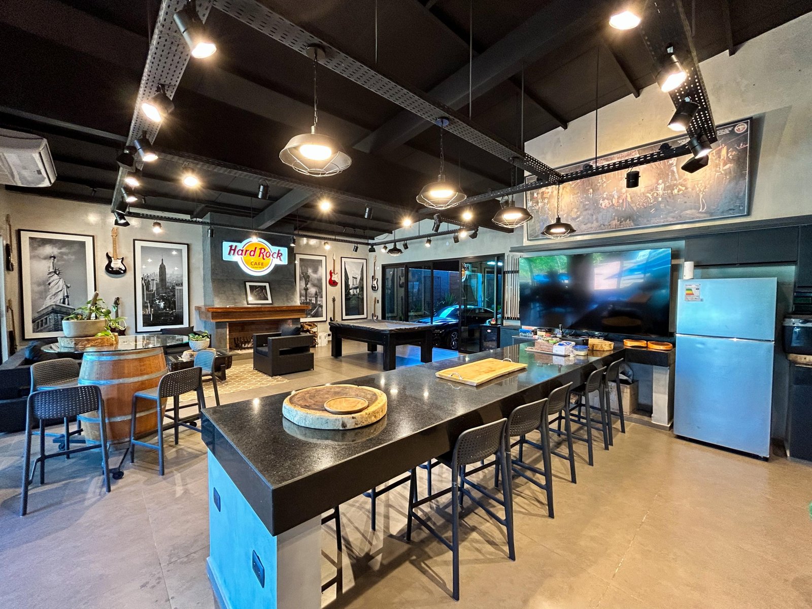 Residencia lujosa ubicada en el Barrio San Francisco de Cambyretá