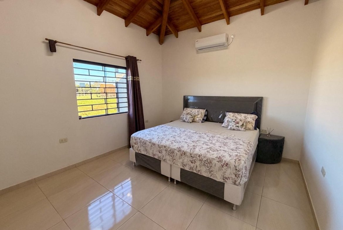 Casa ubicada en el Barrio Las Delicias de la ciudad de Encarnación