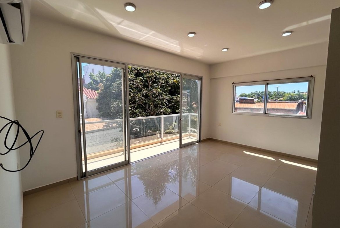 Departamento 2D ubicado en el segundo piso del edificio San José III