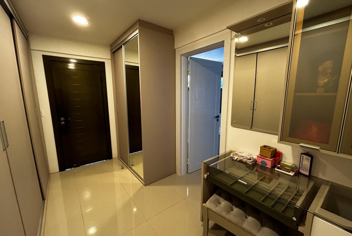 Amplia residencia ubicada en el exclusivo Condominio La Trinidad