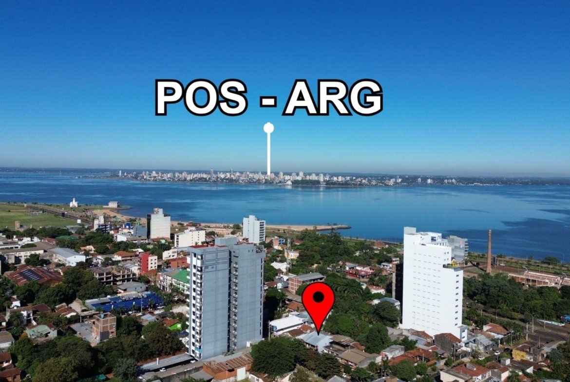 Vivienda con local comercial ubicada en la ciudad de Encarnación